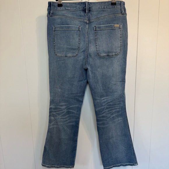 White House Black Market The Flare Crop Women's Flare Jeans Size 8 - Picture 11 of 16